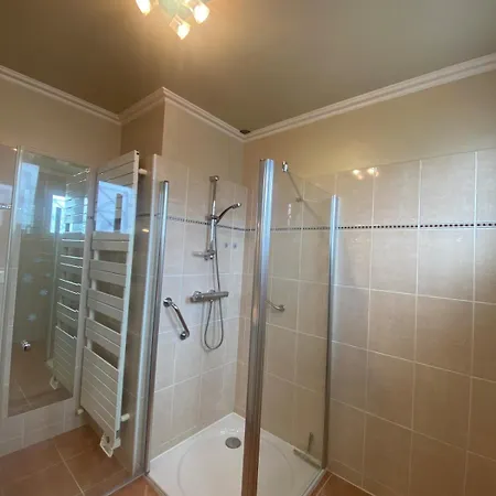 Grande Maison Familiale 50m De La - Le Nid D'asnelles