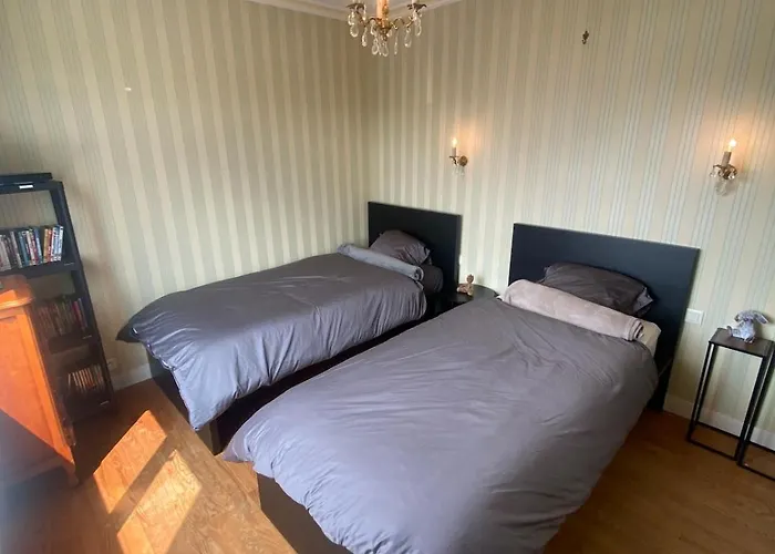 Grande Maison Familiale 50m De La - Le Nid D'asnelles Vakantiehuis