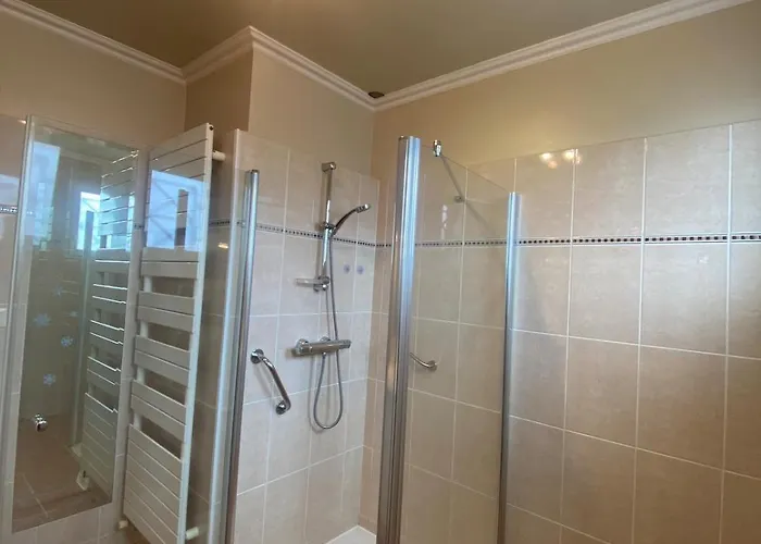 Grande Maison Familiale 50m De La - Le Nid D'asnelles